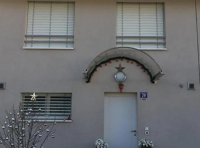 Kelly Δωμάτια σε οικογενειακή κατοικία *